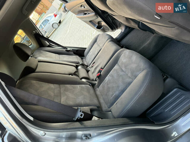 Серый Ниссан Rogue, объемом двигателя 2.49 л и пробегом 83 тыс. км за 12500 $, фото 42 на Automoto.ua