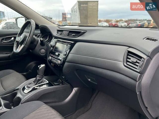 Серый Ниссан Rogue, объемом двигателя 2.5 л и пробегом 119 тыс. км за 14690 $, фото 41 на Automoto.ua