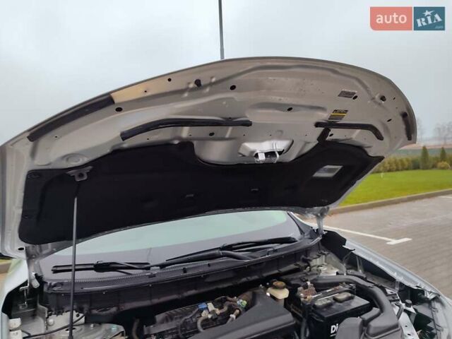 Серый Ниссан Rogue, объемом двигателя 2.49 л и пробегом 132 тыс. км за 13800 $, фото 27 на Automoto.ua