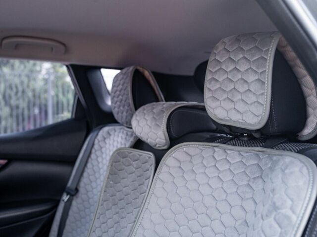 Сірий Ніссан Rogue, об'ємом двигуна 2 л та пробігом 97 тис. км за 357 $, фото 4 на Automoto.ua