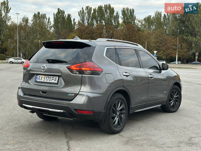 Серый Ниссан Rogue, объемом двигателя 2 л и пробегом 165 тыс. км за 15500 $, фото 7 на Automoto.ua