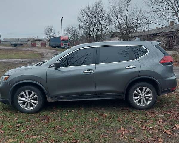 Сірий Ніссан Rogue, об'ємом двигуна 2.49 л та пробігом 173 тис. км за 12000 $, фото 3 на Automoto.ua