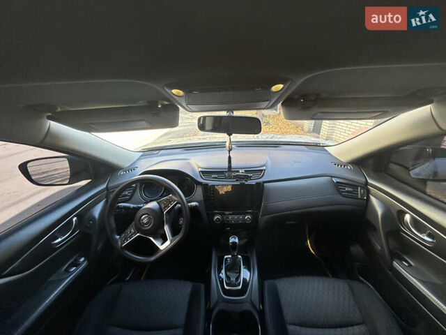 Серый Ниссан Rogue, объемом двигателя 2.49 л и пробегом 154 тыс. км за 16500 $, фото 18 на Automoto.ua