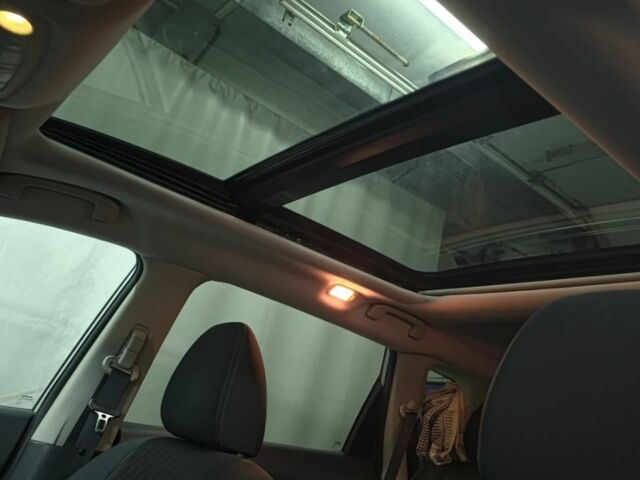 Сірий Ніссан Rogue, об'ємом двигуна 2.5 л та пробігом 131 тис. км за 15500 $, фото 7 на Automoto.ua