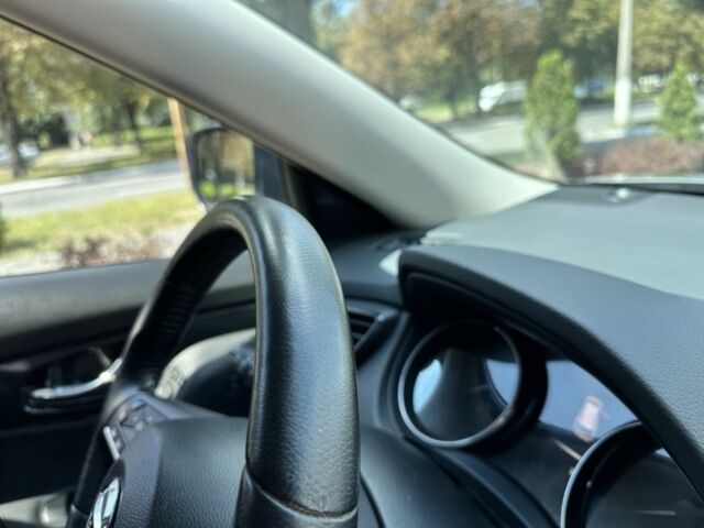 Серый Ниссан Rogue, объемом двигателя 2.5 л и пробегом 99 тыс. км за 17300 $, фото 8 на Automoto.ua