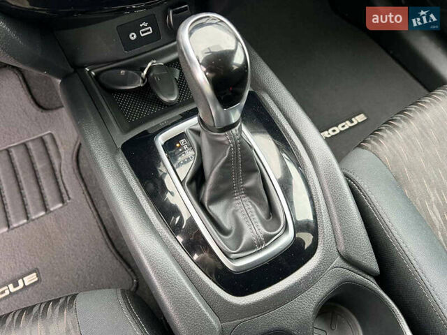 Серый Ниссан Rogue, объемом двигателя 2.5 л и пробегом 119 тыс. км за 14690 $, фото 30 на Automoto.ua