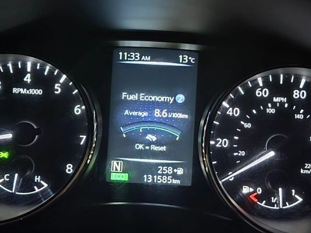 Сірий Ніссан Rogue, об'ємом двигуна 2.5 л та пробігом 131 тис. км за 15500 $, фото 5 на Automoto.ua