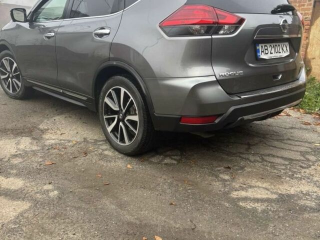 Ніссан Rogue 2017 у Вінниці на Automoto.ua Сірий Ніссан Rogue, об'ємом двигуна 2.5 л та пробігом 150 тис. км за 18999 $, фото 5 на Automoto.ua