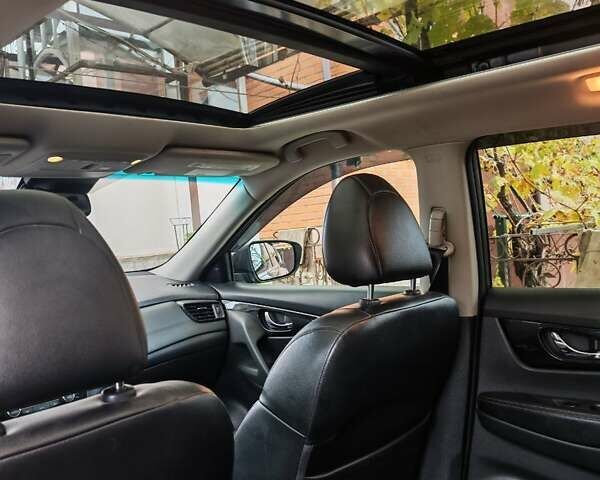 Серый Ниссан Rogue, объемом двигателя 2.49 л и пробегом 82 тыс. км за 17500 $, фото 12 на Automoto.ua