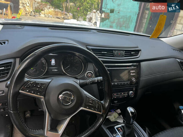 Сірий Ніссан Rogue, об'ємом двигуна 2.49 л та пробігом 172 тис. км за 16200 $, фото 3 на Automoto.ua