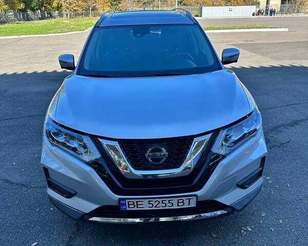 Серый Ниссан Rogue, объемом двигателя 2.49 л и пробегом 160 тыс. км за 16200 $, фото 16 на Automoto.ua