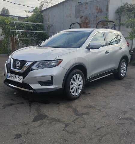 Сірий Ніссан Rogue, об'ємом двигуна 2.49 л та пробігом 160 тис. км за 13500 $, фото 2 на Automoto.ua