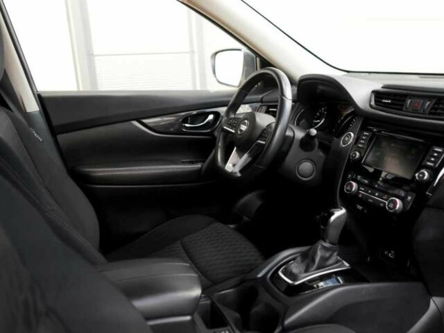 Ніссан Rogue 2017 у Києві на Automoto.ua Сірий Ніссан Rogue, об'ємом двигуна 2.5 л та пробігом 100 тис. км за 10000 $, фото 7 на Automoto.ua