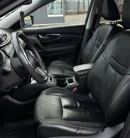 Серый Ниссан Rogue, объемом двигателя 2.5 л и пробегом 82 тыс. км за 17699 $, фото 4 на Automoto.ua