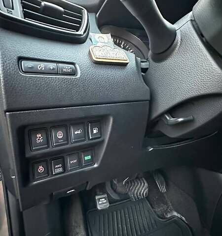 Сірий Ніссан Rogue, об'ємом двигуна 2.49 л та пробігом 97 тис. км за 17500 $, фото 10 на Automoto.ua