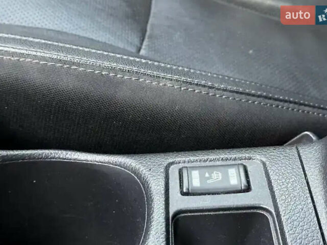 Серый Ниссан Rogue, объемом двигателя 2.49 л и пробегом 160 тыс. км за 15000 $, фото 12 на Automoto.ua