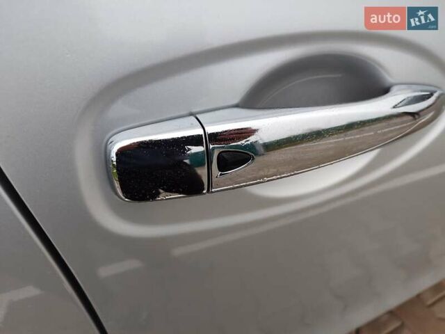 Серый Ниссан Rogue, объемом двигателя 2.49 л и пробегом 132 тыс. км за 13800 $, фото 21 на Automoto.ua