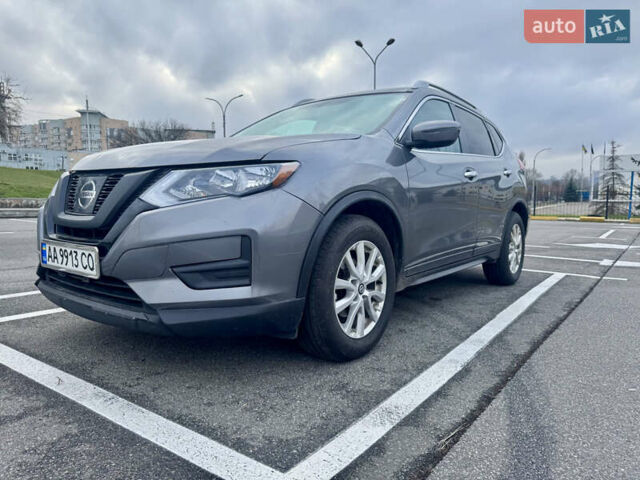 Серый Ниссан Rogue, объемом двигателя 2.49 л и пробегом 154 тыс. км за 13700 $, фото 7 на Automoto.ua