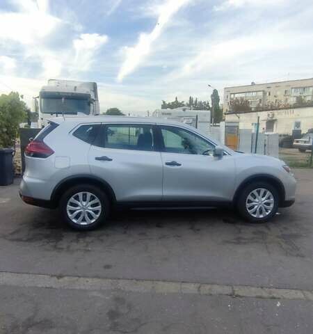 Сірий Ніссан Rogue, об'ємом двигуна 2.49 л та пробігом 160 тис. км за 13500 $, фото 3 на Automoto.ua