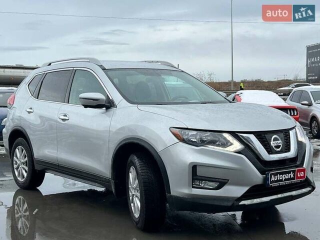 Серый Ниссан Rogue, объемом двигателя 2.5 л и пробегом 119 тыс. км за 14690 $, фото 11 на Automoto.ua