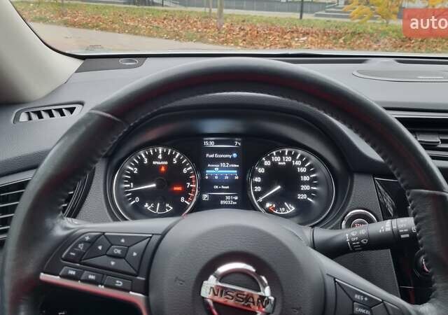 Серый Ниссан Rogue, объемом двигателя 2.49 л и пробегом 89 тыс. км за 15500 $, фото 16 на Automoto.ua