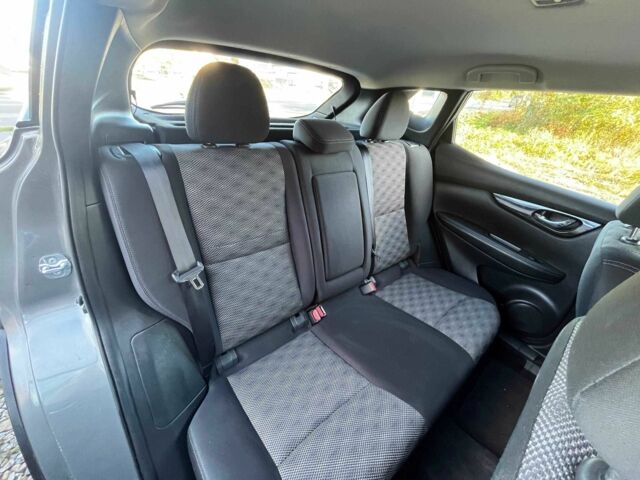 Сірий Ніссан Rogue, об'ємом двигуна 2 л та пробігом 198 тис. км за 13999 $, фото 21 на Automoto.ua