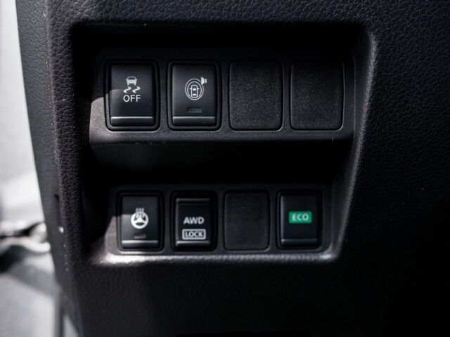 Сірий Ніссан Rogue, об'ємом двигуна 2 л та пробігом 97 тис. км за 357 $, фото 14 на Automoto.ua