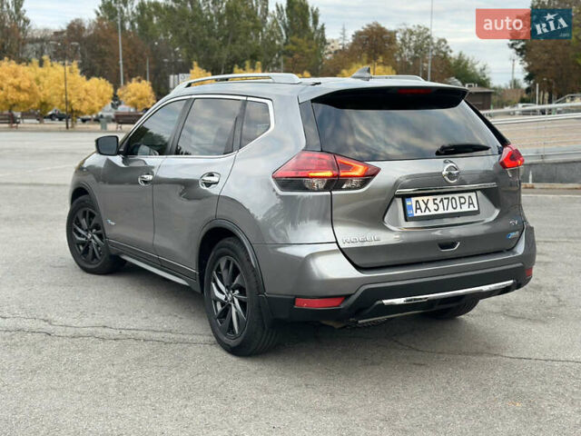 Серый Ниссан Rogue, объемом двигателя 2 л и пробегом 165 тыс. км за 15500 $, фото 9 на Automoto.ua