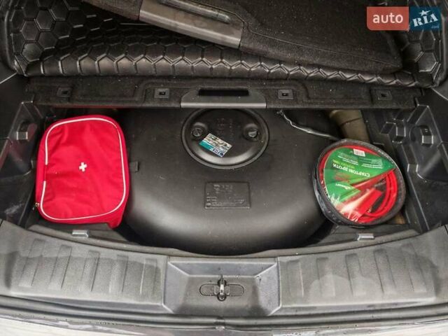 Серый Ниссан Rogue, объемом двигателя 2.49 л и пробегом 82 тыс. км за 17500 $, фото 7 на Automoto.ua