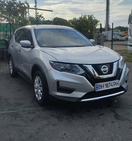 Сірий Ніссан Rogue, об'ємом двигуна 2.49 л та пробігом 160 тис. км за 13500 $, фото 1 на Automoto.ua