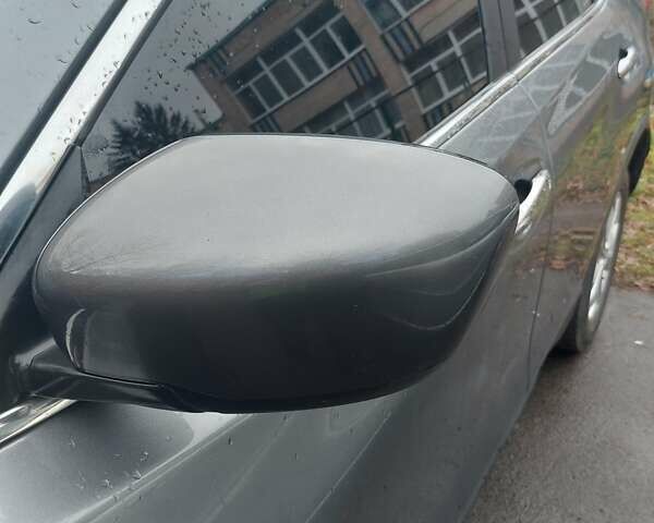 Сірий Ніссан Rogue, об'ємом двигуна 2.49 л та пробігом 173 тис. км за 12000 $, фото 5 на Automoto.ua