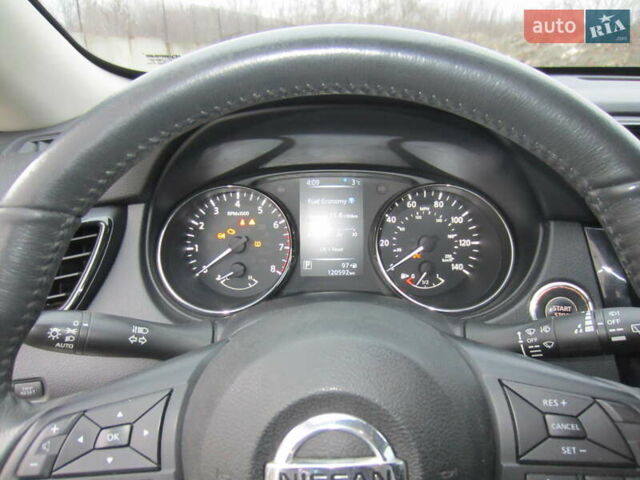 Серый Ниссан Rogue, объемом двигателя 2.5 л и пробегом 120 тыс. км за 16000 $, фото 30 на Automoto.ua