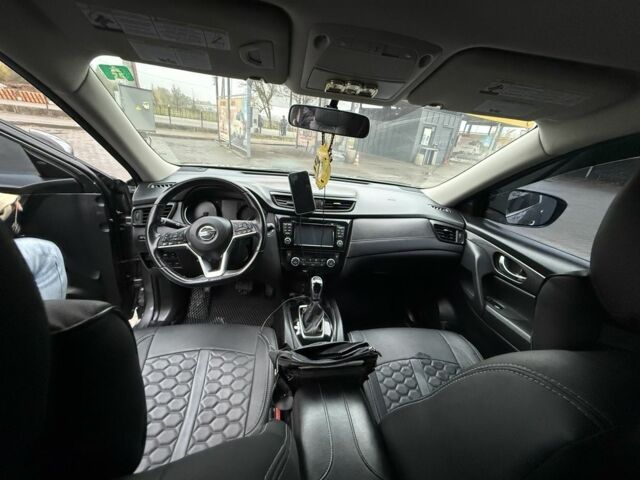 Серый Ниссан Rogue, объемом двигателя 2.5 л и пробегом 143 тыс. км за 15500 $, фото 15 на Automoto.ua