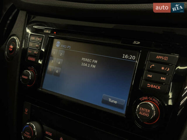 Серый Ниссан Rogue, объемом двигателя 2 л и пробегом 132 тыс. км за 16999 $, фото 28 на Automoto.ua