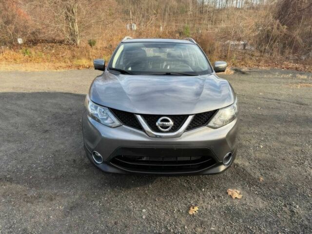 Серый Ниссан Rogue, объемом двигателя 2 л и пробегом 58 тыс. км за 5500 $, фото 1 на Automoto.ua