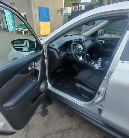 Сірий Ніссан Rogue, об'ємом двигуна 2.49 л та пробігом 160 тис. км за 13500 $, фото 6 на Automoto.ua