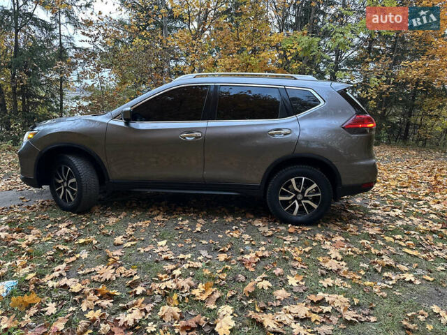 Серый Ниссан Rogue, объемом двигателя 2.49 л и пробегом 180 тыс. км за 13300 $, фото 22 на Automoto.ua