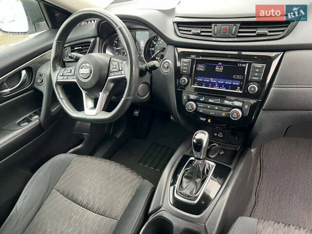 Серый Ниссан Rogue, объемом двигателя 2.5 л и пробегом 119 тыс. км за 14690 $, фото 42 на Automoto.ua