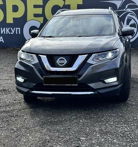 Серый Ниссан Rogue, объемом двигателя 2.5 л и пробегом 82 тыс. км за 17699 $, фото 1 на Automoto.ua