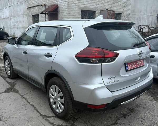 Серый Ниссан Rogue, объемом двигателя 2.5 л и пробегом 143 тыс. км за 13500 $, фото 14 на Automoto.ua