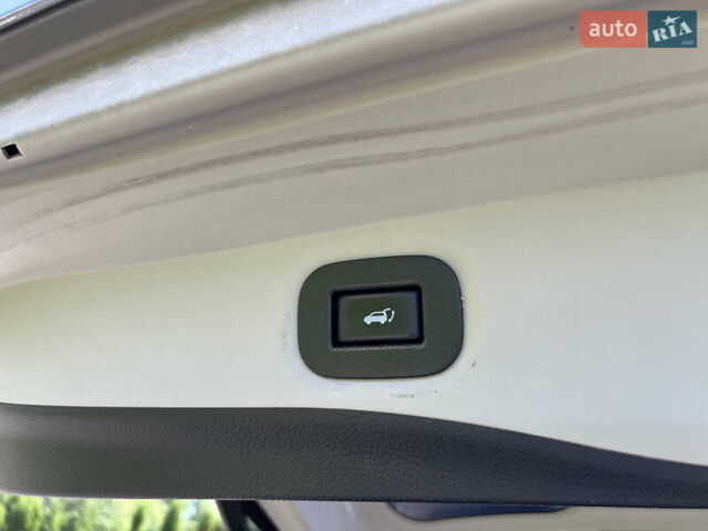 Сірий Ніссан Rogue, об'ємом двигуна 2.49 л та пробігом 62 тис. км за 18900 $, фото 16 на Automoto.ua