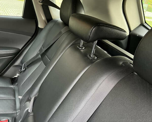 Сірий Ніссан Rogue, об'ємом двигуна 2.49 л та пробігом 94 тис. км за 16700 $, фото 20 на Automoto.ua