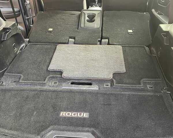 Сірий Ніссан Rogue, об'ємом двигуна 2.49 л та пробігом 198 тис. км за 12600 $, фото 40 на Automoto.ua