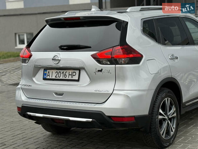 Сірий Ніссан Rogue, об'ємом двигуна 2.5 л та пробігом 47 тис. км за 16999 $, фото 20 на Automoto.ua