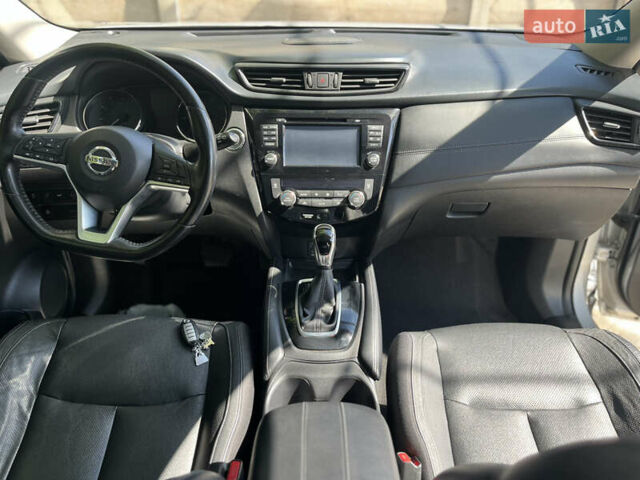 Сірий Ніссан Rogue, об'ємом двигуна 2.5 л та пробігом 68 тис. км за 17000 $, фото 10 на Automoto.ua