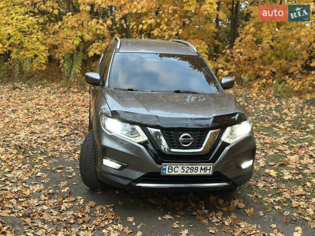 Серый Ниссан Rogue, объемом двигателя 2.49 л и пробегом 180 тыс. км за 13300 $, фото 17 на Automoto.ua