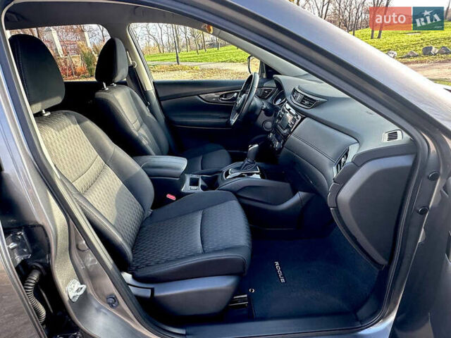 Серый Ниссан Rogue, объемом двигателя 2.5 л и пробегом 85 тыс. км за 14900 $, фото 31 на Automoto.ua