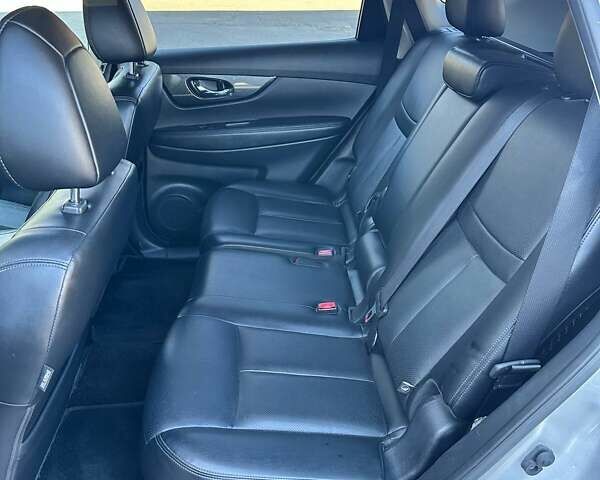 Серый Ниссан Rogue, объемом двигателя 2.49 л и пробегом 160 тыс. км за 16200 $, фото 24 на Automoto.ua