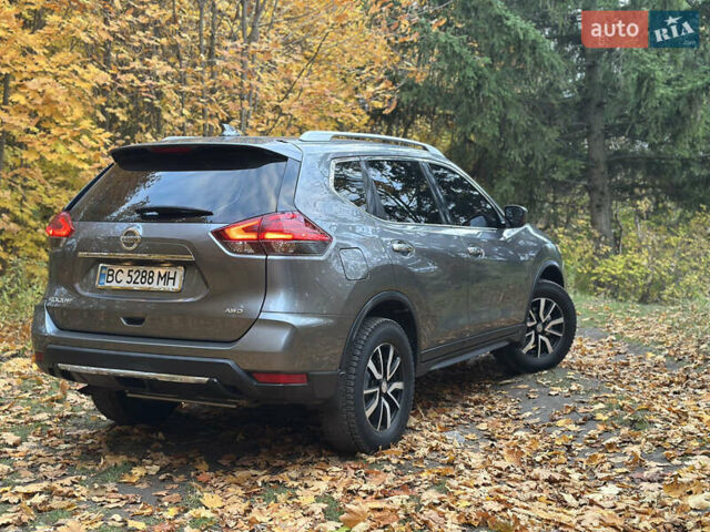 Серый Ниссан Rogue, объемом двигателя 2.49 л и пробегом 180 тыс. км за 13300 $, фото 20 на Automoto.ua