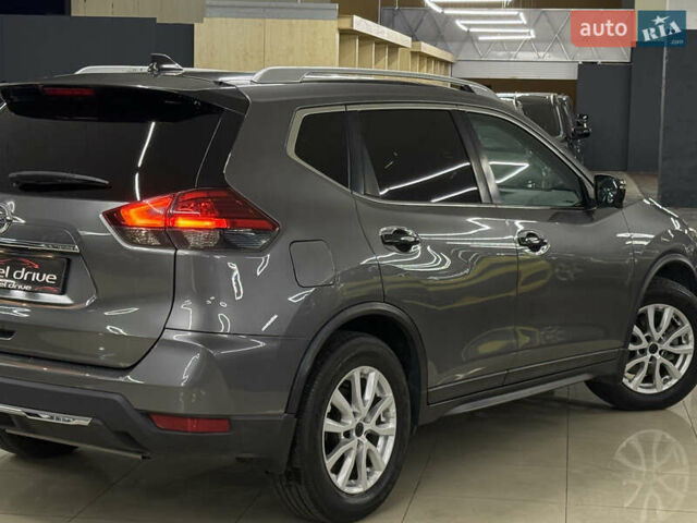 Серый Ниссан Rogue, объемом двигателя 2 л и пробегом 132 тыс. км за 16999 $, фото 10 на Automoto.ua